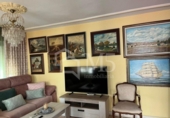Отдельно стоящий дом с участком на продажу в городе Torre del Mar Фото