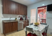 Отдельно стоящий дом с участком на продажу в городе Torre del Mar Фото