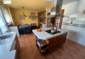 Chalet independiente con terreno en venta en la España, Chozas de Abajo, ref: TR313343 foto