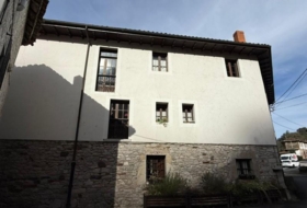 Salas 486&nbsp;m² 