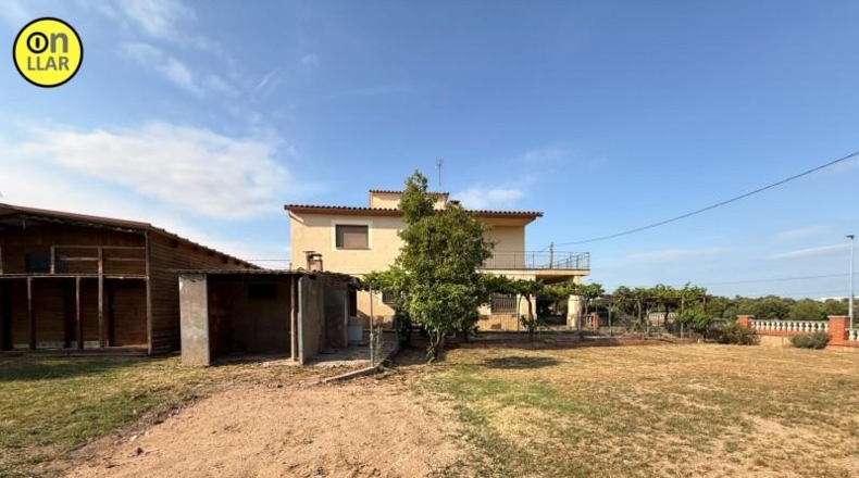 Barcelona - l'Ametlla del Vallès - 1265m2