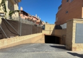 Chalet independiente con terreno en venta en la España, Alicante, ref: TR412210 foto