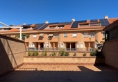 Chalet independiente con terreno en venta en la España, Alicante, ref: TR412210 foto