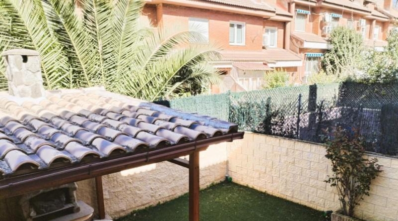 Comunidad de Madrid - Velilla de San Antonio - 200m2