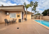 Chalet independiente con terreno en venta en la España, Murcia, ref: TR369600 foto