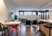 Casa de pueblo en venta en la España, Barcelona, ref: TR292001 foto