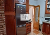 Отдельно стоящий дом с участком на продажу в городе Малага Фото