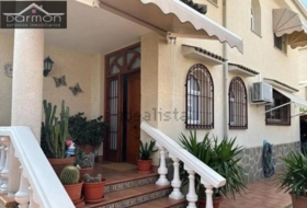 Gandia 425&nbsp;м²