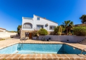Chalet independiente con terreno en venta en la España, Calpe, ref: TR403527 foto