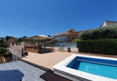Chalet independiente con terreno en venta en la España, Chiva, ref: TR139633 foto
