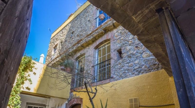 Gerona - Marzà - 189m2
