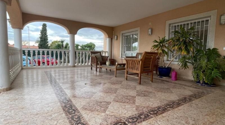 Alicante - Сан-Висенте-дель-Распейг - 2350m2