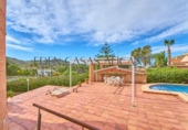Chalet independiente con terreno en venta en la España, Busot, ref: TR403530 foto