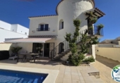Casa de pueblo en venta en la España, Castelló d'Empúries, ref: TR408775 foto
