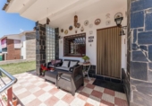 Chalet independiente con terreno en venta en la España, Sant Fost de Campsentelles, ref: TR408886 foto