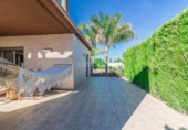 Chalet independiente con terreno en venta en la España, L'Alcúdia, ref: TR137347 foto