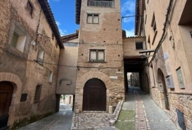 Alquézar 380&nbsp;m²