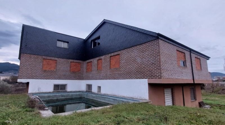 León - Ponferrada - 24690m2