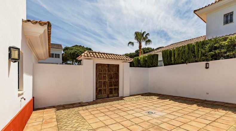 Huelva - Cartaya - 761m2