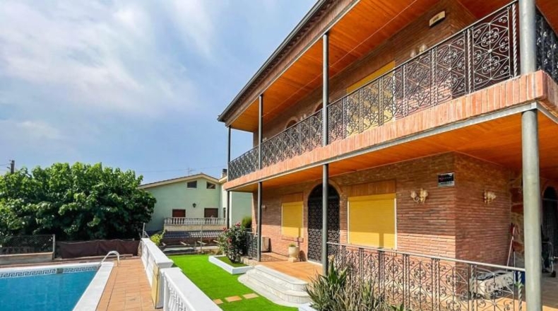 Barcelona - Masquefa - 584m2
