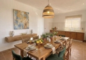 Chalet independiente con terreno en venta en la España, Estepona, ref: TR404248 foto