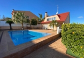 Chalet independiente con terreno en venta en la España, el Vendrell, ref: TR148183 foto