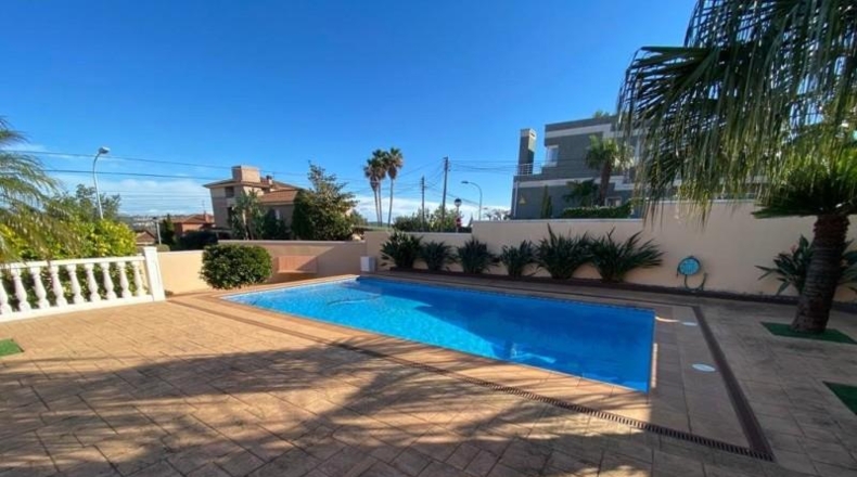 Tarragona - el Vendrell - 651m2