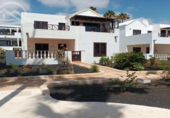 Chalet independiente con terreno en venta en la España, Teguise, ref: TR173650 foto