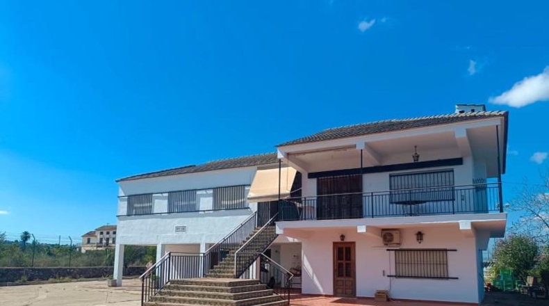 Valencia - Corbera - 5000m2