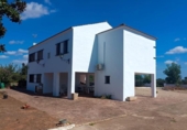 Chalet independiente con terreno en venta en la España, Corbera, ref: TR373825 foto