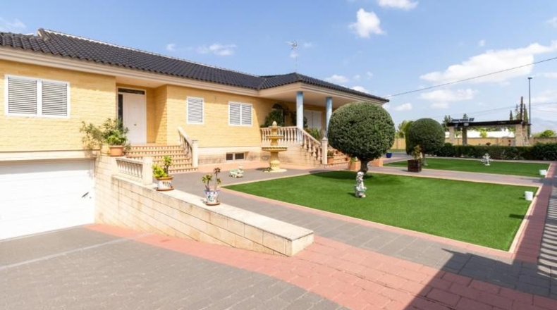 Murcia - Molina de Segura - 1200m2