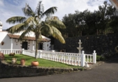 Chalet independiente con terreno en venta en la España, La Orotava, ref: TR135227 foto
