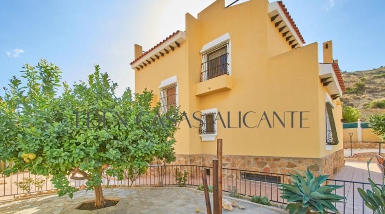 Аликанте - Campello - 841m2