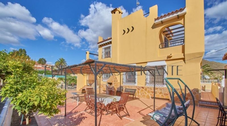Аликанте - Campello - 841m2