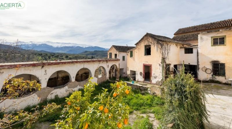 Granada - Granada - 2707m2