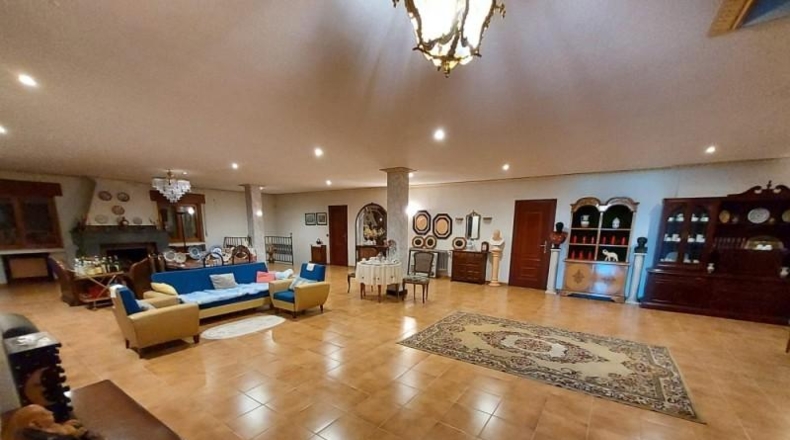 Salamanca - Castellanos de Villiquera - 8700m2