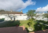 Chalet independiente con terreno en venta en la España, Chiclana de la Frontera, ref: TR405655 foto