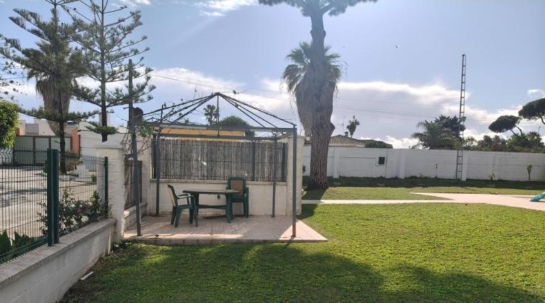 Cádiz - Chiclana de la Frontera - 2600m2