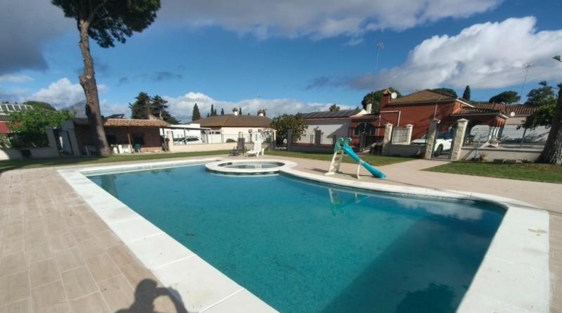 Cádiz - Chiclana de la Frontera - 2600m2