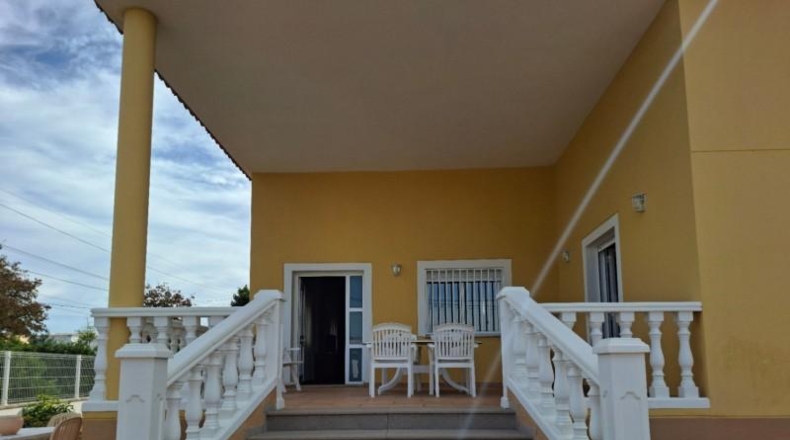 Valencia - Oliva - 1350m2