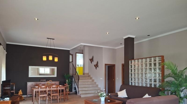 Valencia - Oliva - 1350m2