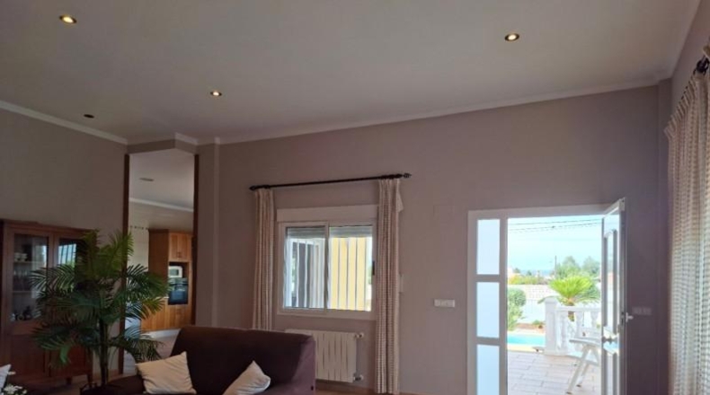 Valencia - Oliva - 1350m2