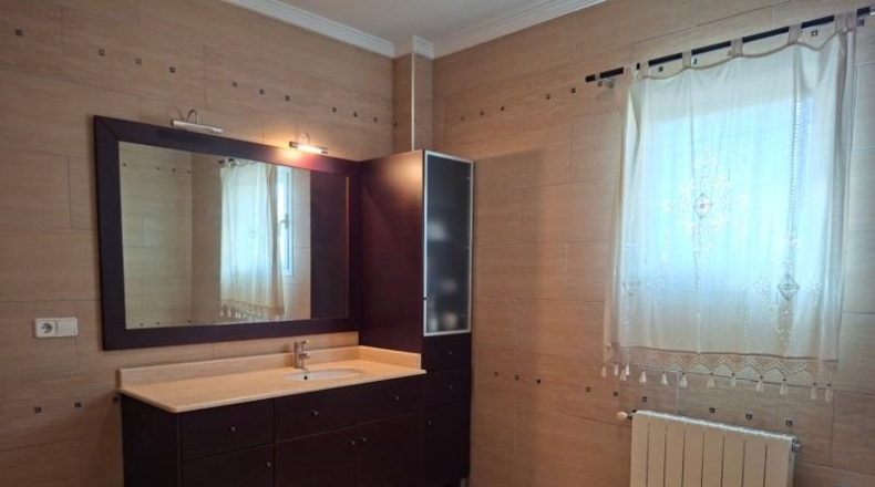 Valencia - Oliva - 1350m2