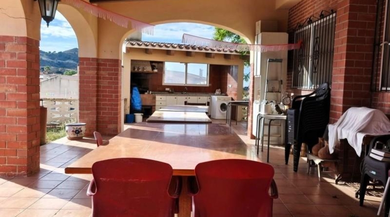 Alicante - Busot - 2800m2