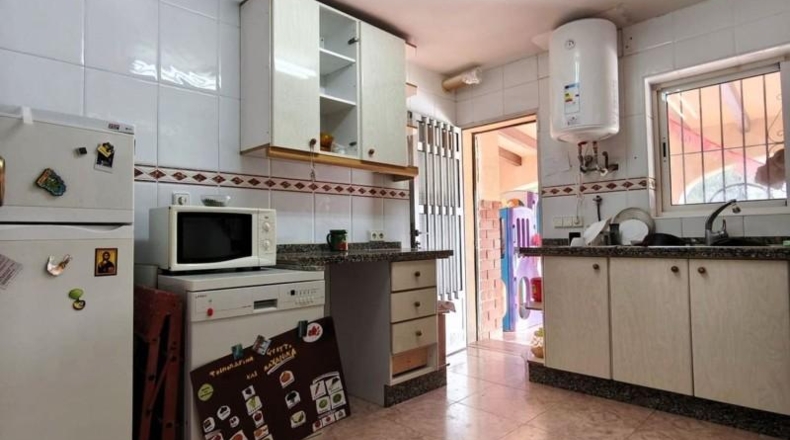 Alicante - Busot - 2800m2