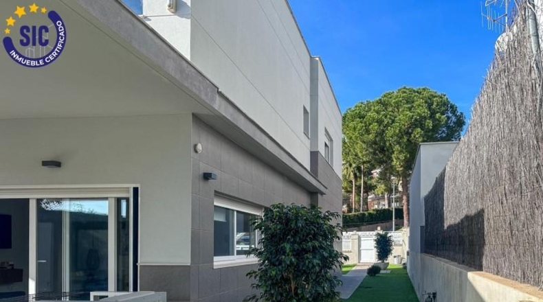 Кастельон - Benicasim - 475m2