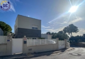 Chalet independiente con terreno en venta en la España, Benicasim, ref: TR368599 foto