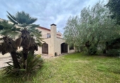 Chalet independiente con terreno en venta en la España, Figueres, ref: TR383514 foto