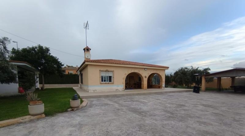Alicante - Sant Vicent del Raspeig - 2000m2