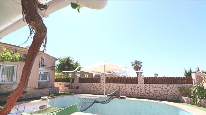 Alicante - la Nucia - 450m2
